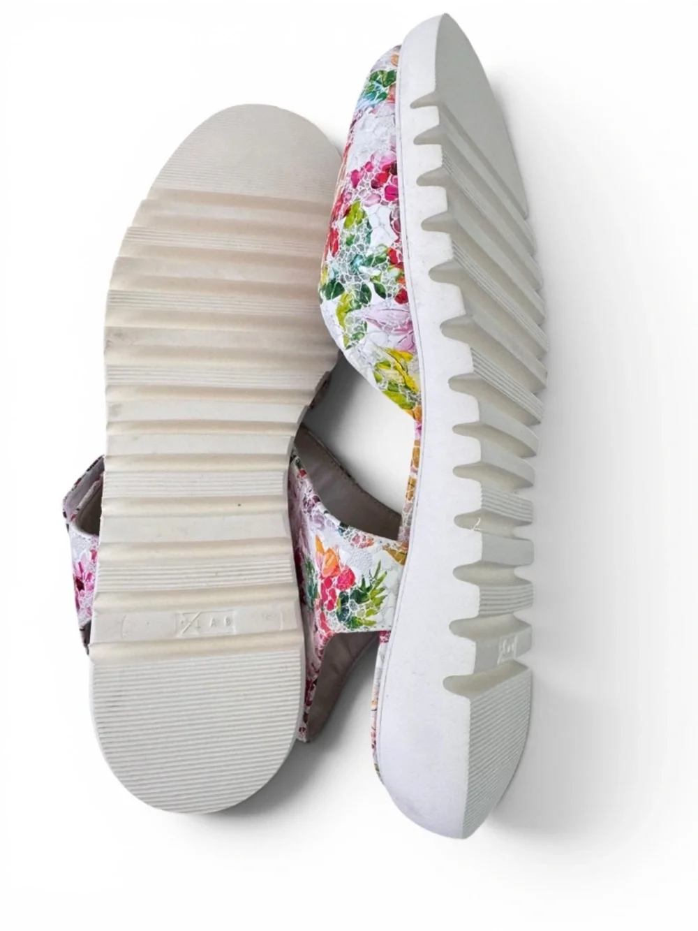 Amalfi Sandals White Floral Leather Flat Multicolor Italian 8.5